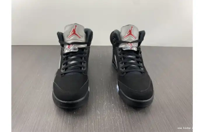 Rep 845035-003 JORDAN BLACK METALLIC (2016) AIR 5 0407